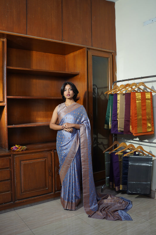 Top 10 Must-Have Sarees for the Wedding Season in Pakistan - Mehndi, Baraat & Walima Picks