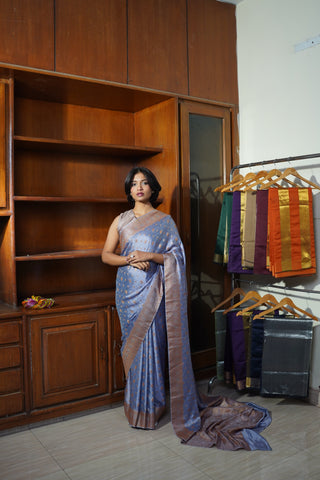 Top 10 Must-Have Sarees for the Wedding Season in Pakistan - Mehndi, Baraat & Walima Picks