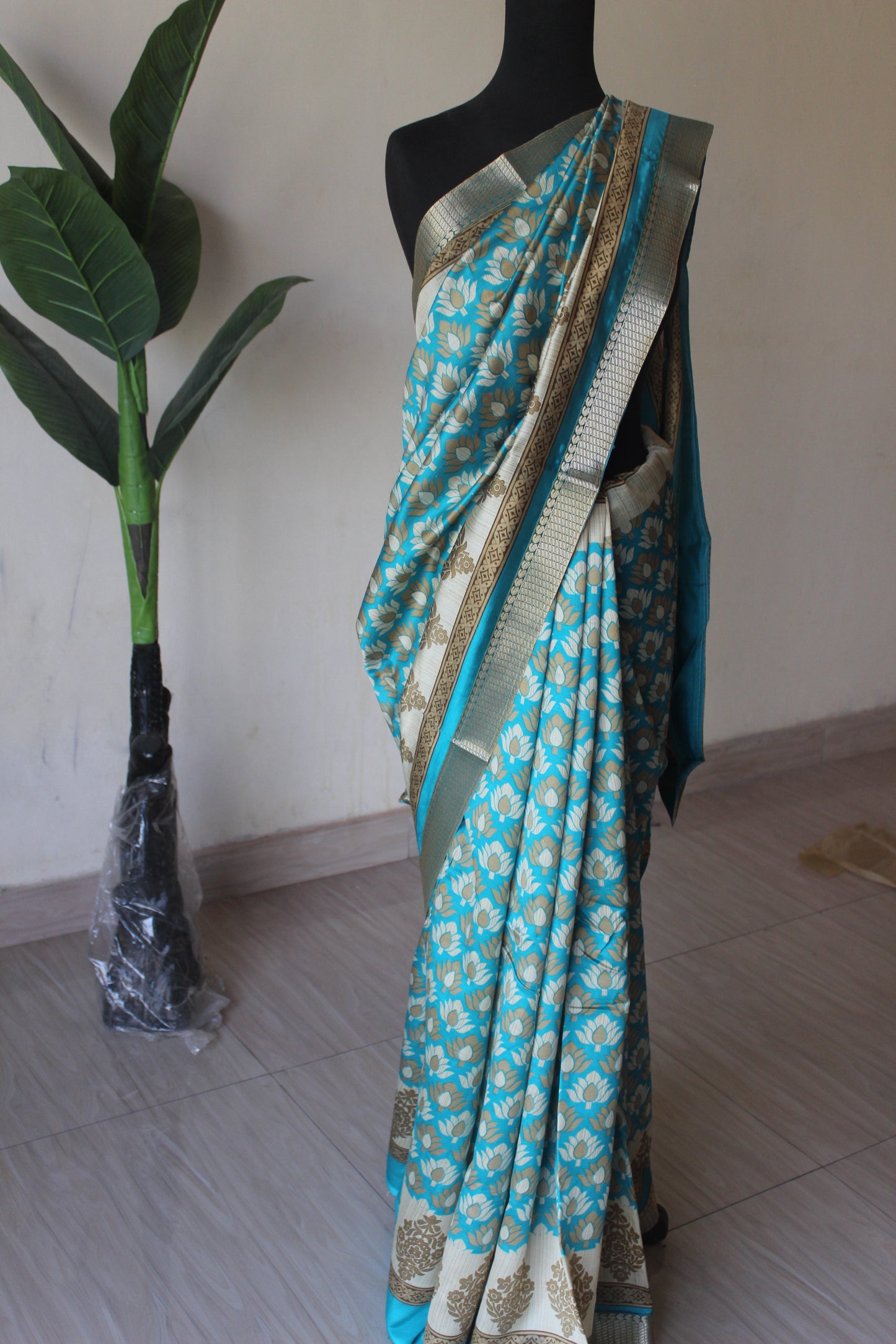 Rozana-036-1