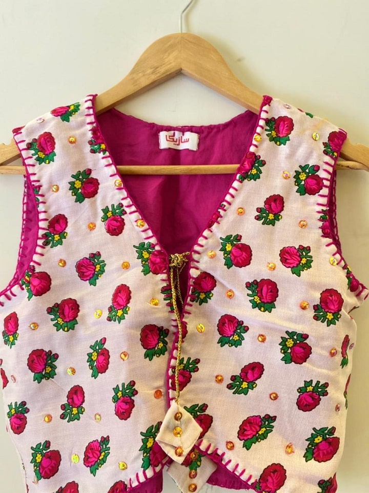 White floral koti